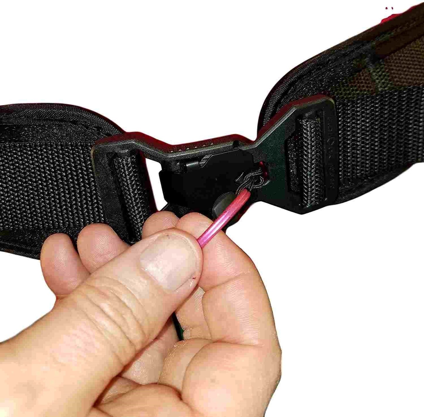 Limit-Less Wheelchair Shoe Holders with Limit-Less Magnetic Self Engaging Buckle LSH