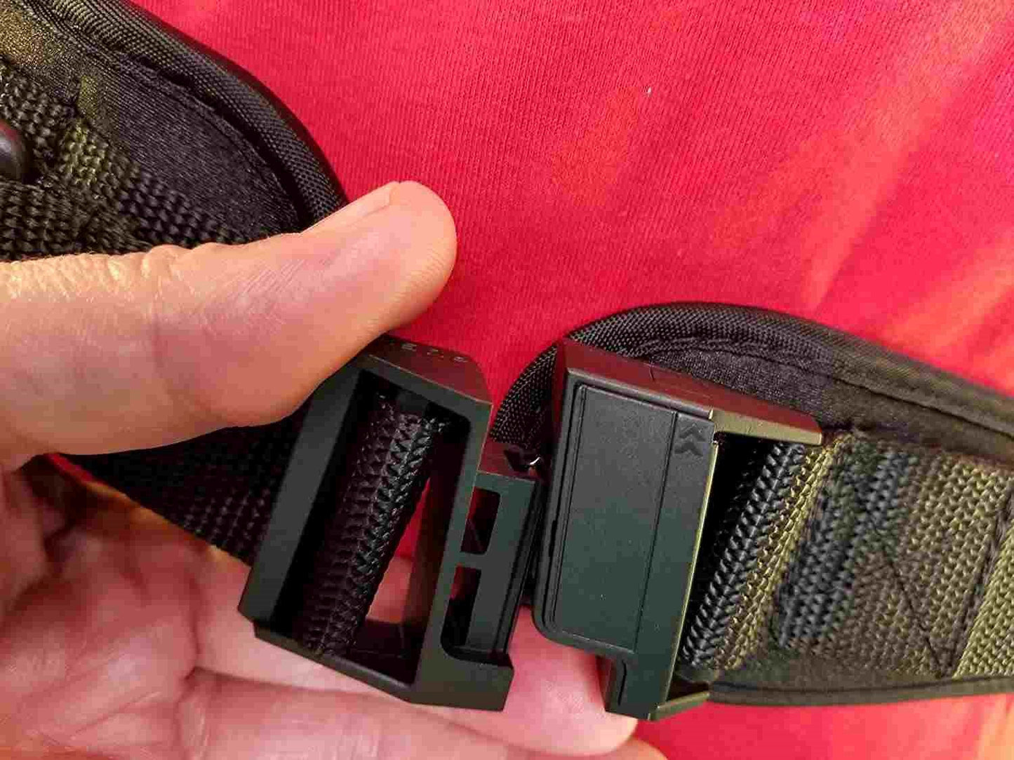 Limit-Less Wheelchair Single Pull Seat Belt with Limit-Less 1.0" Sliding Magnetic Self Engaging Buckle L1P